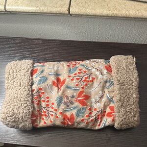 Electric Floral Hand Warmer with Sherpa Trim